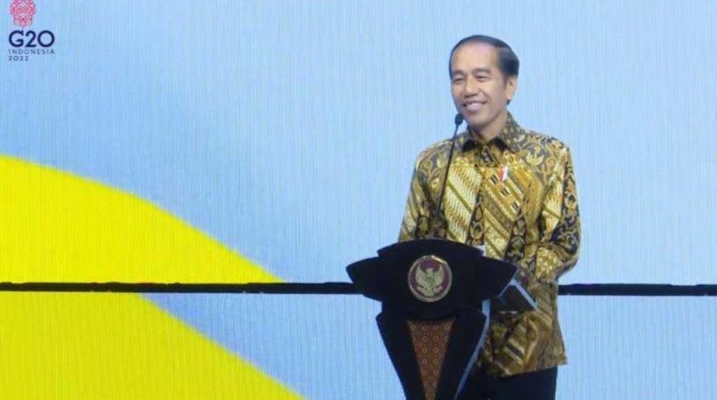 Komentar Presiden Jokowi Bahas Capres 2024 Berambut Putih